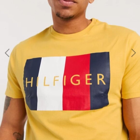 Tommy Hilfiger Men's T-Shirt‎ Short Sleeve - Picture 1 of 4